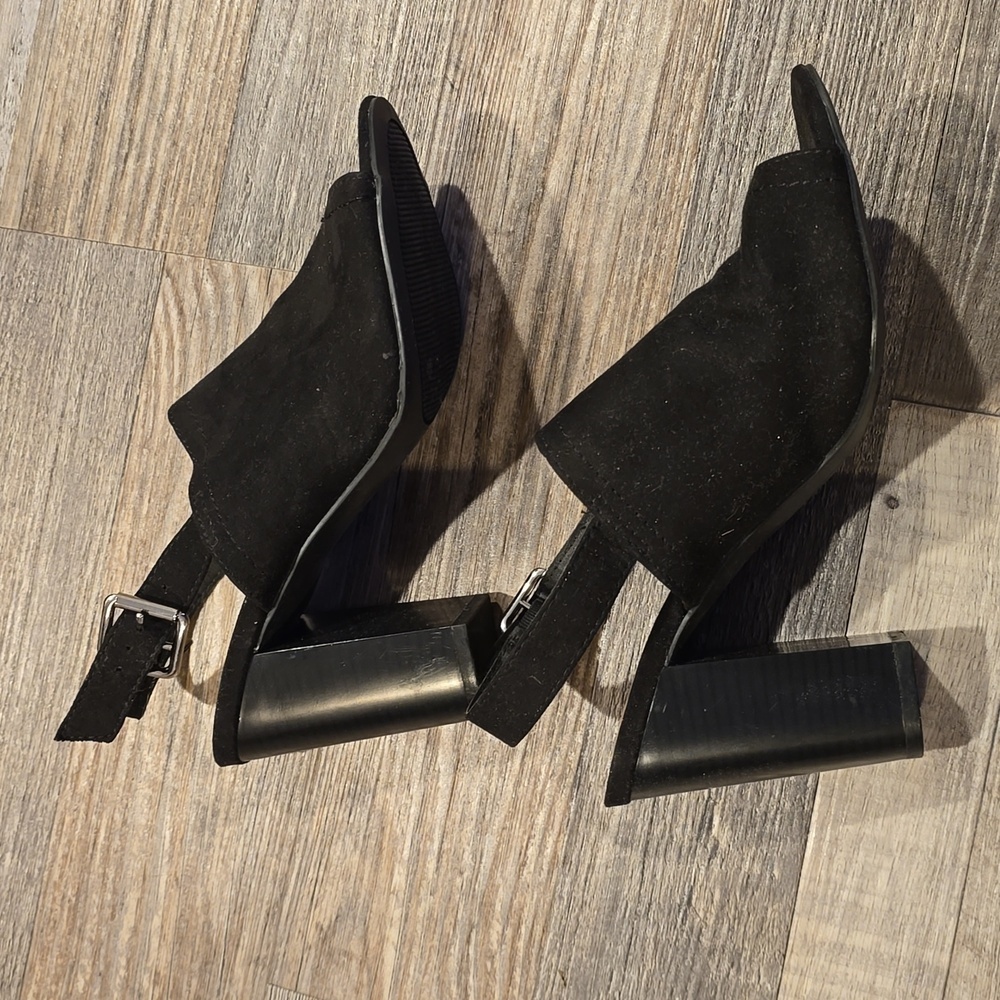 Madden‎ Girl Hana black slingback heeled sandals | Size 7​ - Picture 6 of 10